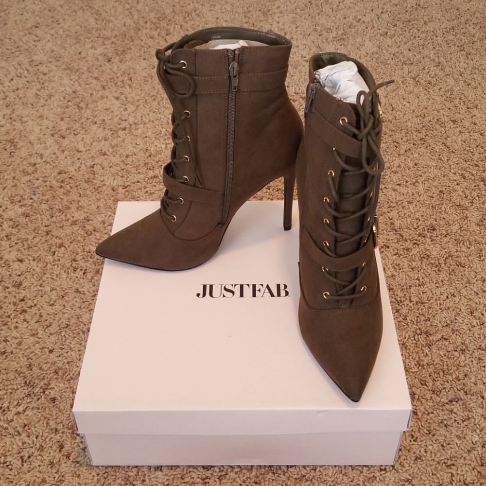 NWB JustFab Carlita Booties
